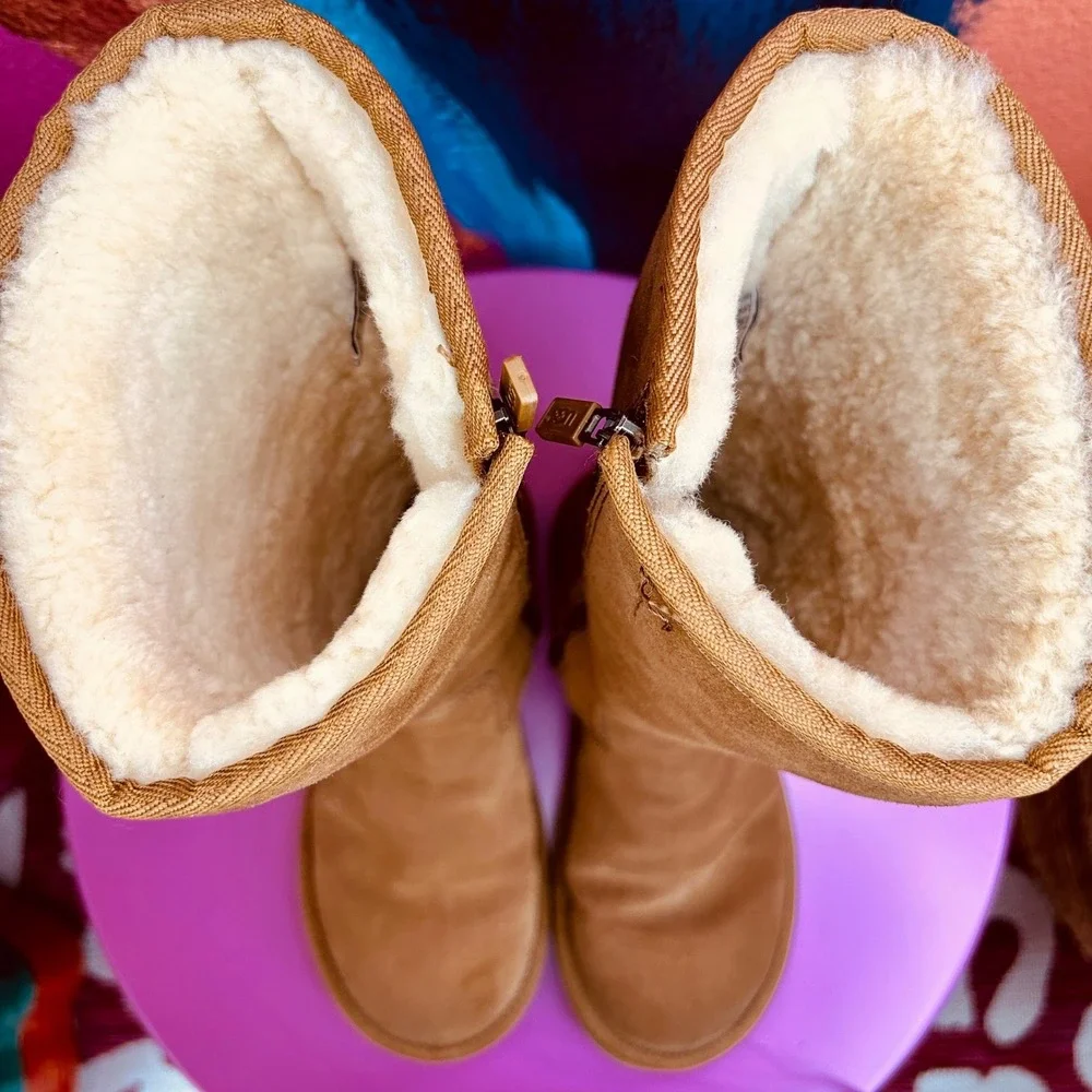 UGG Australia 5235 Tall Suede Shearling Boots Women's Size 7 Chestnut Side Zip